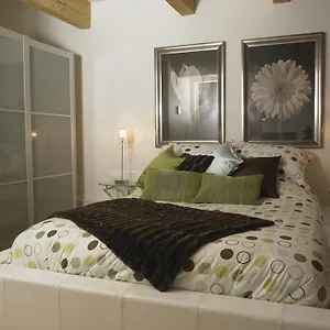 https://les-immeubles-charlevoix-le-1153.hotelsquebeccity.net