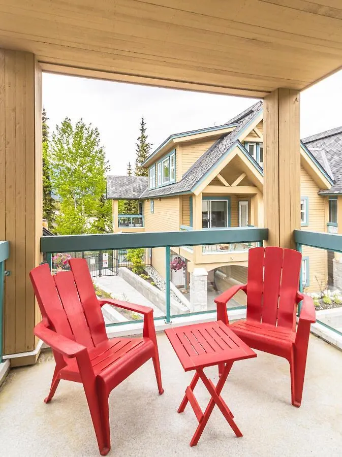 Snowbird Townhouses By Elevate Vacations Whistler 0*,  Canada