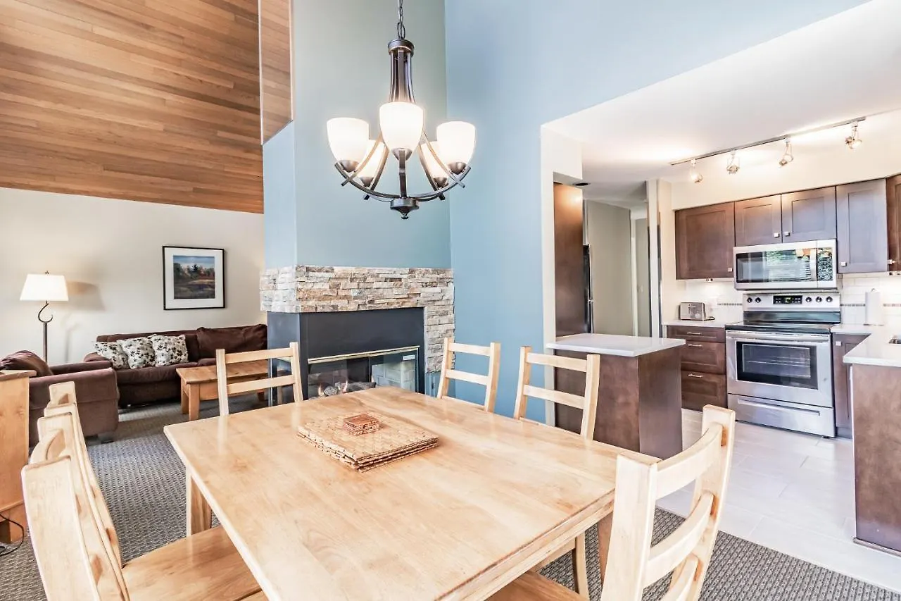 Snowbird Townhouses By Elevate Vacations Whistler