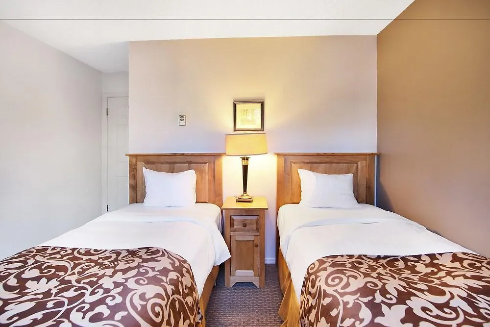 Snowbird Townhouses By Elevate Vacations Whistler